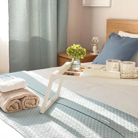 Nearby The Sea- Elegant Retreat In Appartement