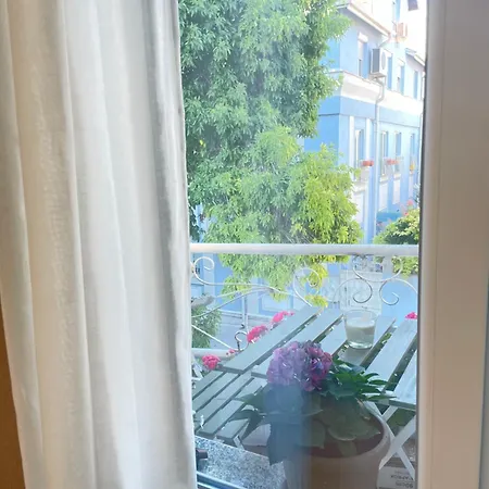 Appartement Nearby The Sea- Elegant Retreat In *